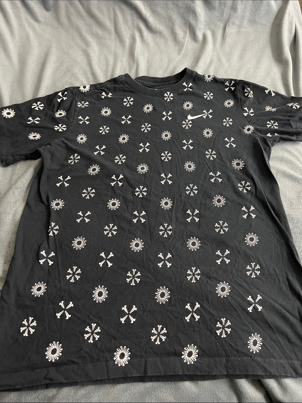 Nike Black Tee with White Sunburst Graphic